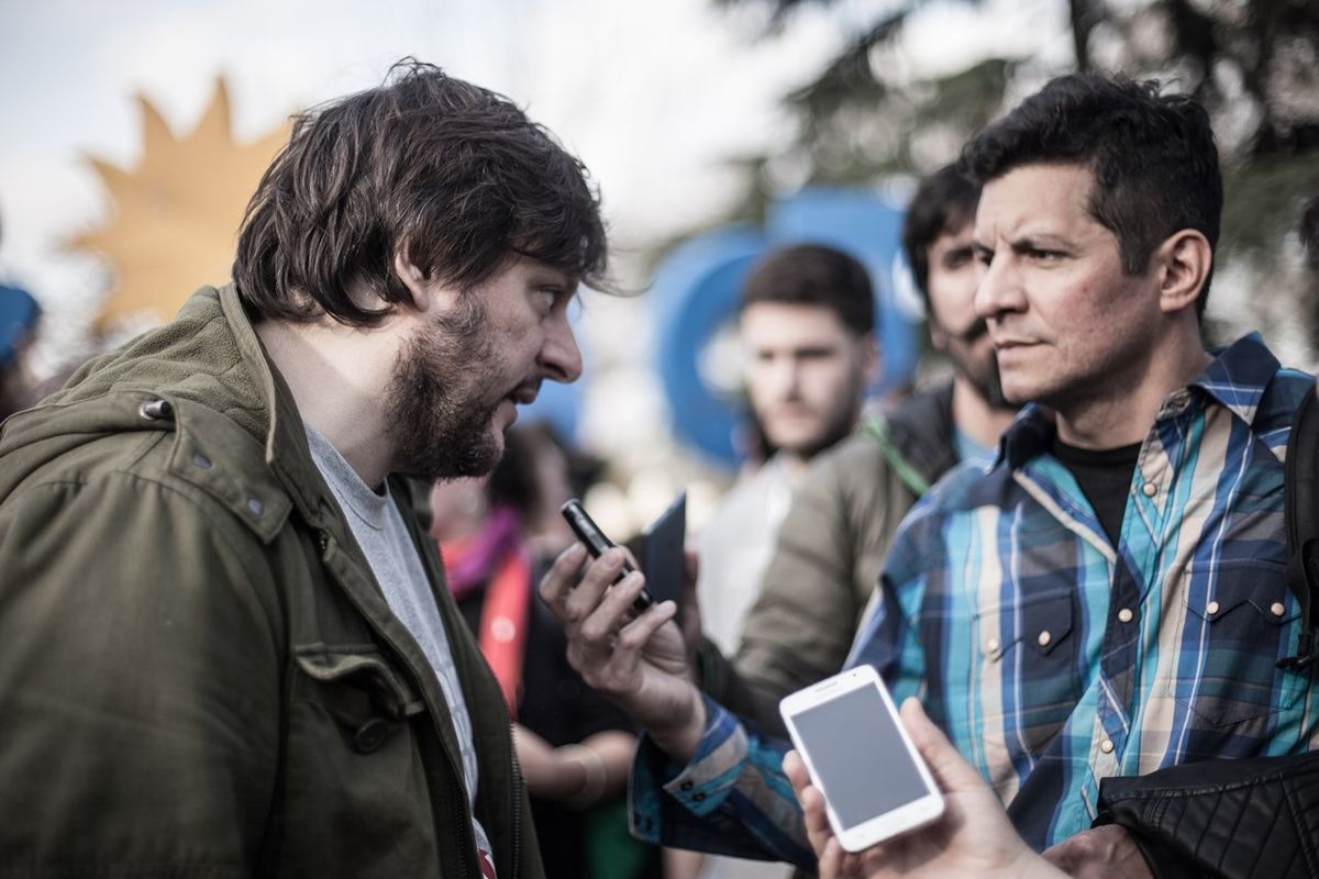 Para Leandro Santoro, derrotar culturalmente al macrismo es un desafío que persiste en la compleja sociedad argentina. Foto gentileza: Vero Villanueva.