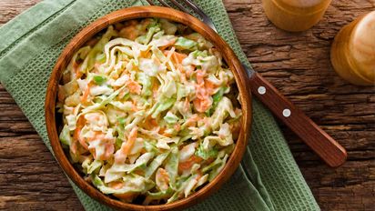 Coleslaw casero: la receta clásica de la ensalada de repollo