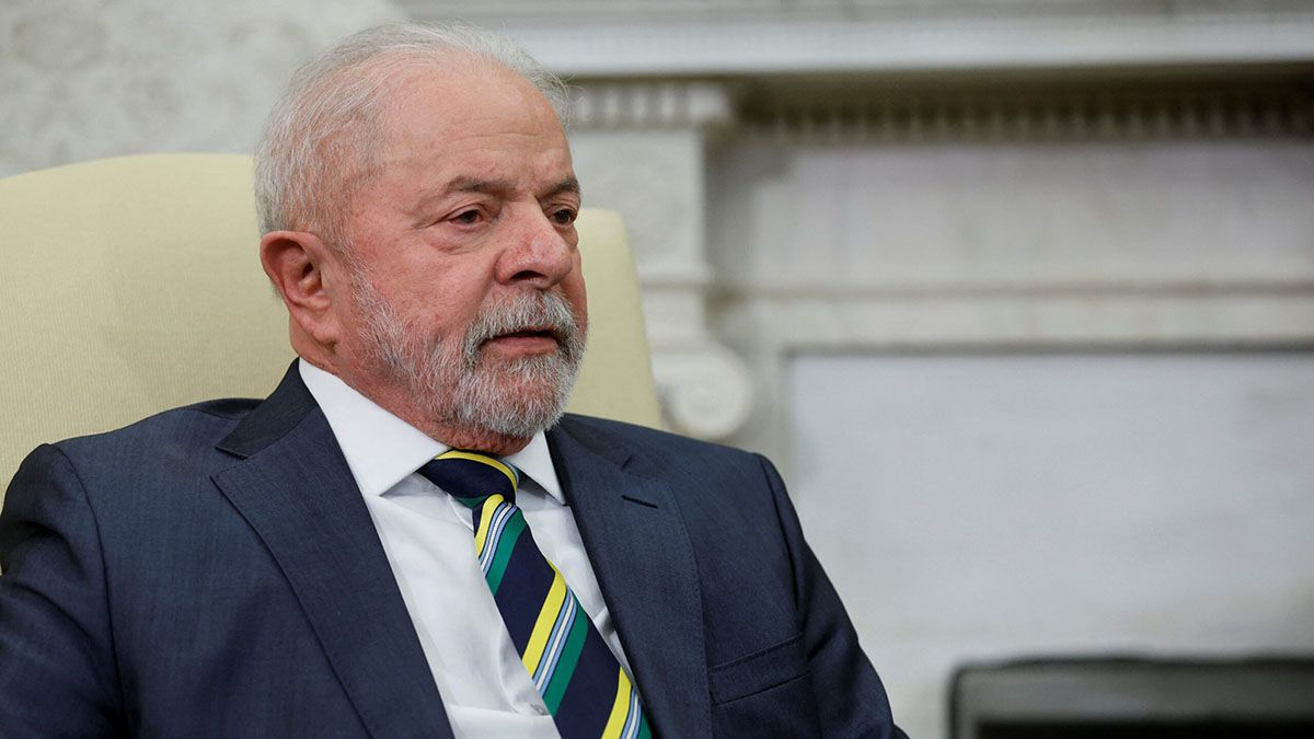 Lula Da Silva postergó su viaje a China por problemas de salud