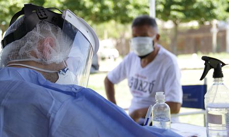 coronavirus en santa fe: cerca de 11.000 nuevos casos en la provincia y 1.600 en la ciudad coronavirus en santa fe: cerca de 11.000 nuevos casos en la provincia y 1.600 en la ciudad