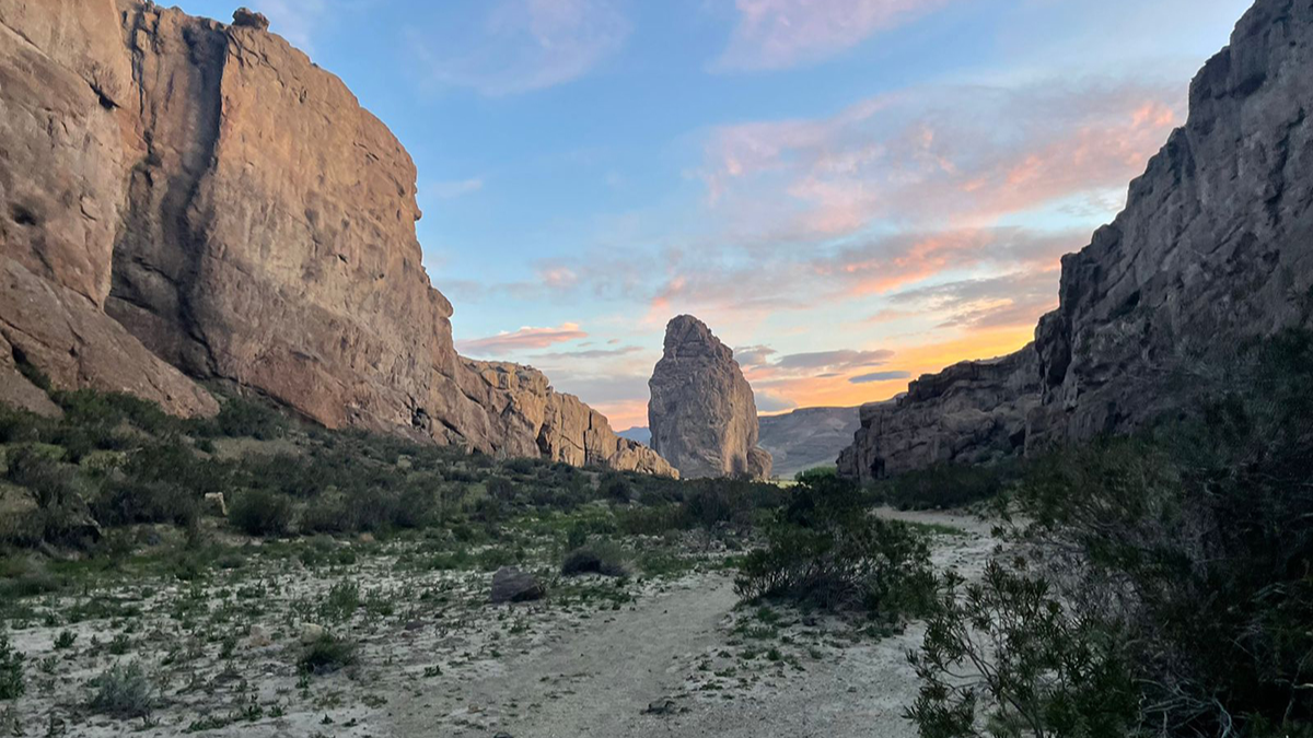 Escapada a Piedra Parada, un área protegida en Chubut con paisajes únicos. Escapada a Piedra Parada, un área protegida en Chubut con paisajes únicos.