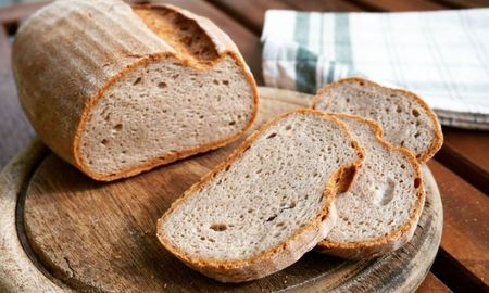 Receta fácil de pan en sartén sin gluten, sin huevo y sin lácteos. Receta fácil de pan en sartén sin gluten, sin huevo y sin lácteos.