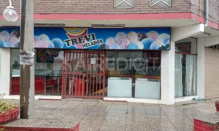 Heladería Trevi - sucursal Estalislao Zeballos y Gaboto Heladería Trevi - sucursal Estalislao Zeballos y Gaboto
