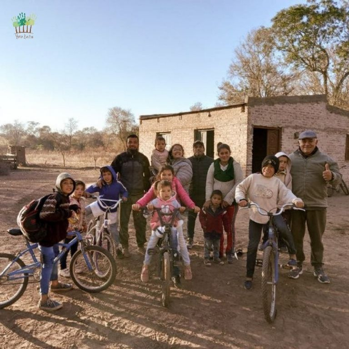 MONTE ADENTRO REPARTI&Oacute; BICICLETAS PARA QUE NI&Ntilde;OS Y NI&Ntilde;AS NO DEJEN DE IR A LA ESCUELA