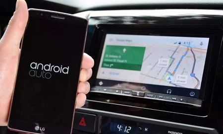 Android Auto había sido lanzado por Google a inicios de 2015. Android Auto había sido lanzado por Google a inicios de 2015.