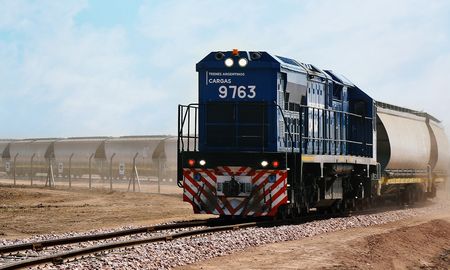 El Estado dejará de ser operador de los servicios ferroviarios de carga y de toda su infraestructura, aseguró Manuel Adorni. El Estado dejará de ser operador de los servicios ferroviarios de carga y de toda su infraestructura, aseguró Manuel Adorni.
