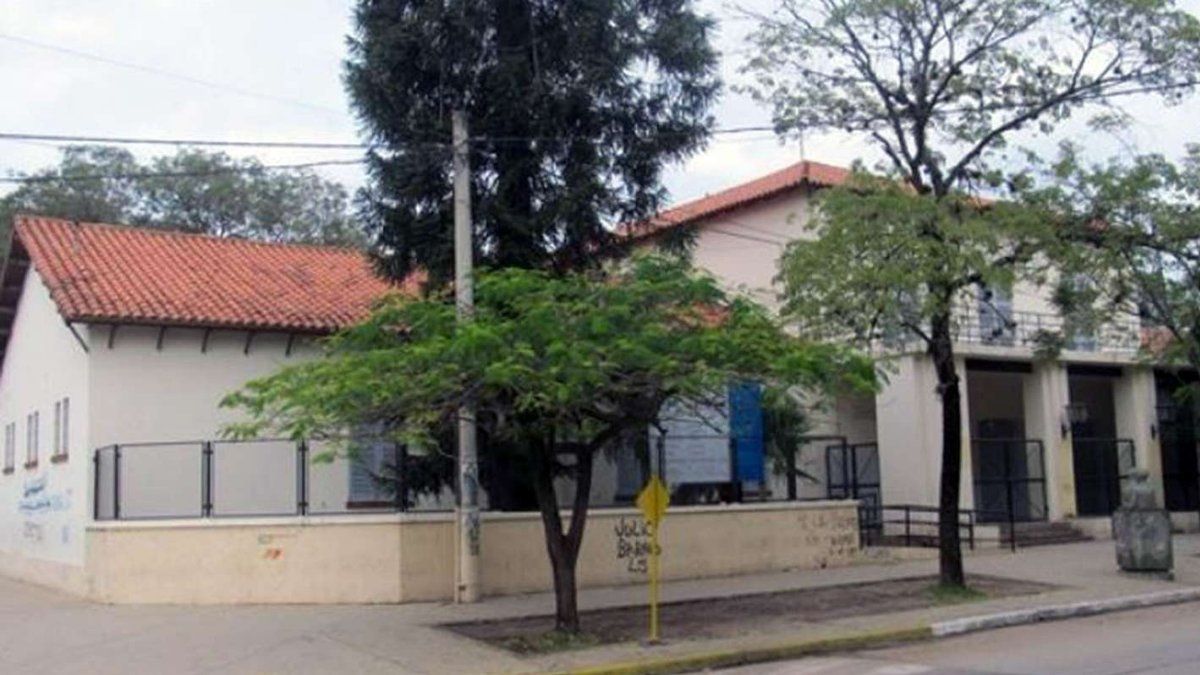 Los alumnos serán cambiados de curso y se monitorearán los recreos