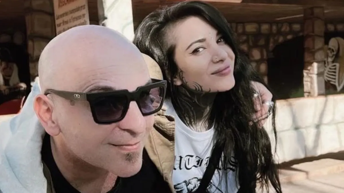 Alexis Puig se casará con Luciana Méndez en mayo.