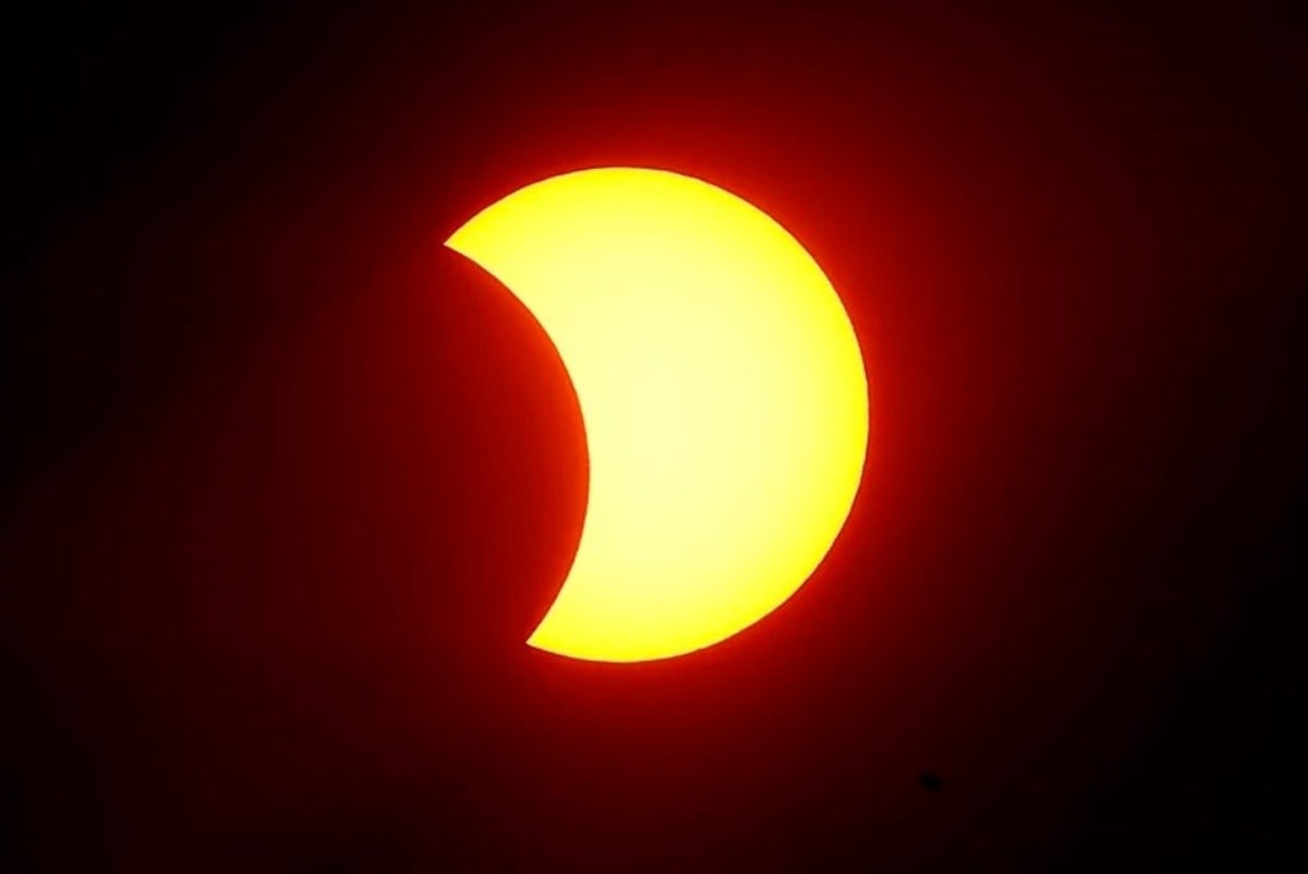 El eclipse que se podrá observar desde la Argentina será parcial