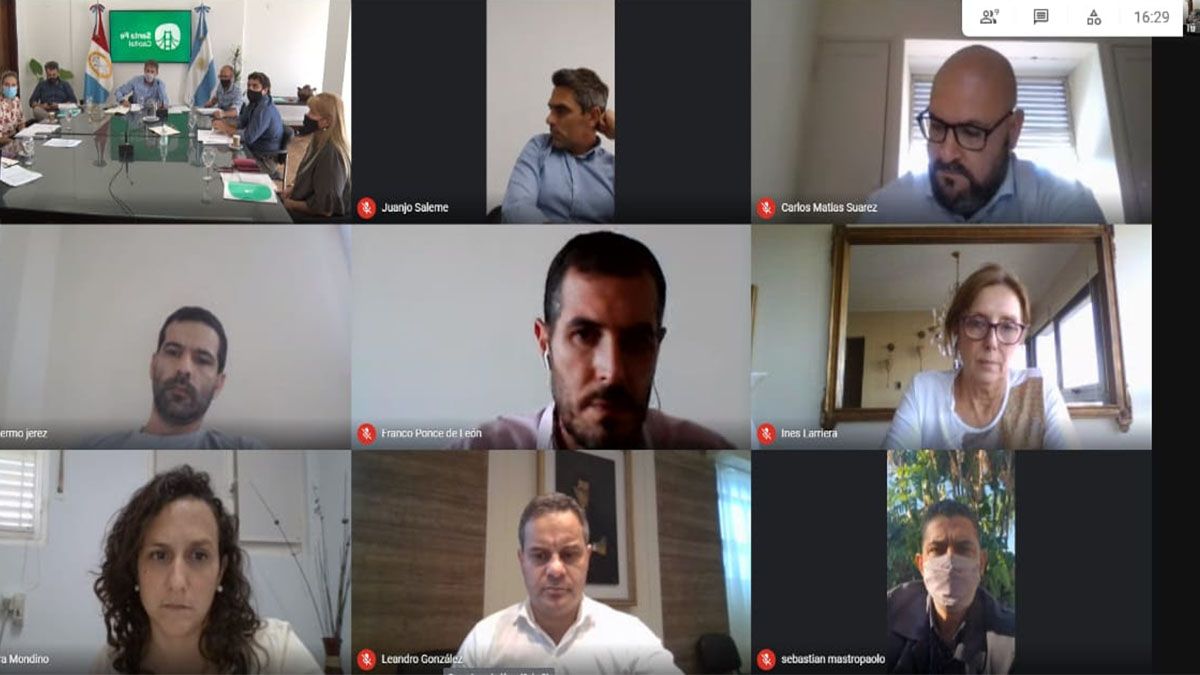 El encuentro fue virtual y del mismo participaron, como es habitual, funcionarios del Gabinete municipal y concejales de la ciudad, en representación de las diferentes fuerzas políticas.