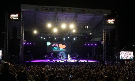 Federación realizó su tradicional Fiesta del Lago y Cerveza Santa Fe Pilsen fue el sabor oficial. Federación realizó su tradicional Fiesta del Lago y Cerveza Santa Fe Pilsen fue el sabor oficial.