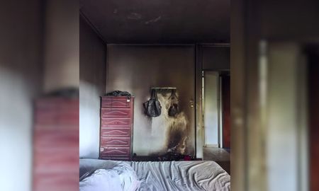 La rápida intervención de los bomberos evitó que el incendio se extendiera a otras casas del barrio. La rápida intervención de los bomberos evitó que el incendio se extendiera a otras casas del barrio.