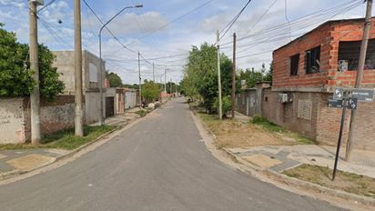 Brutal ataque a chofer de app en Santa Fe: le dispararon a centímetros de la cabeza para robarle la moto