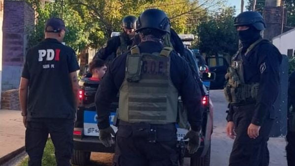 El sospechoso fue recapturado en Cabaña Leiva tras haberse evadido de un móvil policial en enero