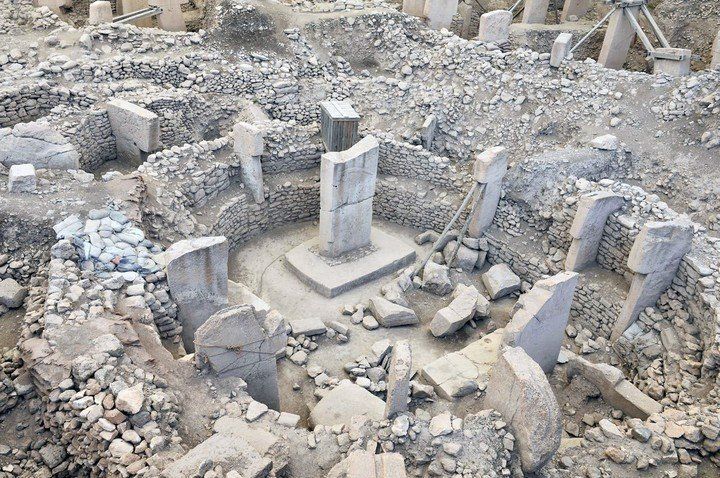 El sitio arqueológico Gobekli Tepe, en la provincia de Sanliurfa, en el sureste de Turquía, que tiene estructuras megalíticas que datan del décimo milenio antes de nuestra era, miles de años más antiguo que Stonehenge (Xinhua).