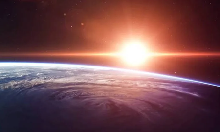 El sol se detendrá a la misma altura durante su salida y su ocultamiento. El sol se detendrá a la misma altura durante su salida y su ocultamiento.