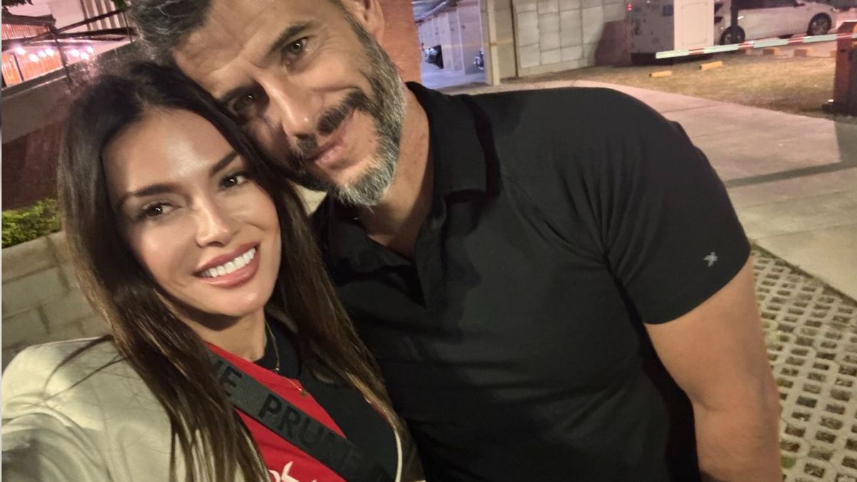 Eli Serafini y su apoyo incondicional a Ariel Pereyra en Colón. Eli Serafini y su apoyo incondicional a Ariel Pereyra en Colón.