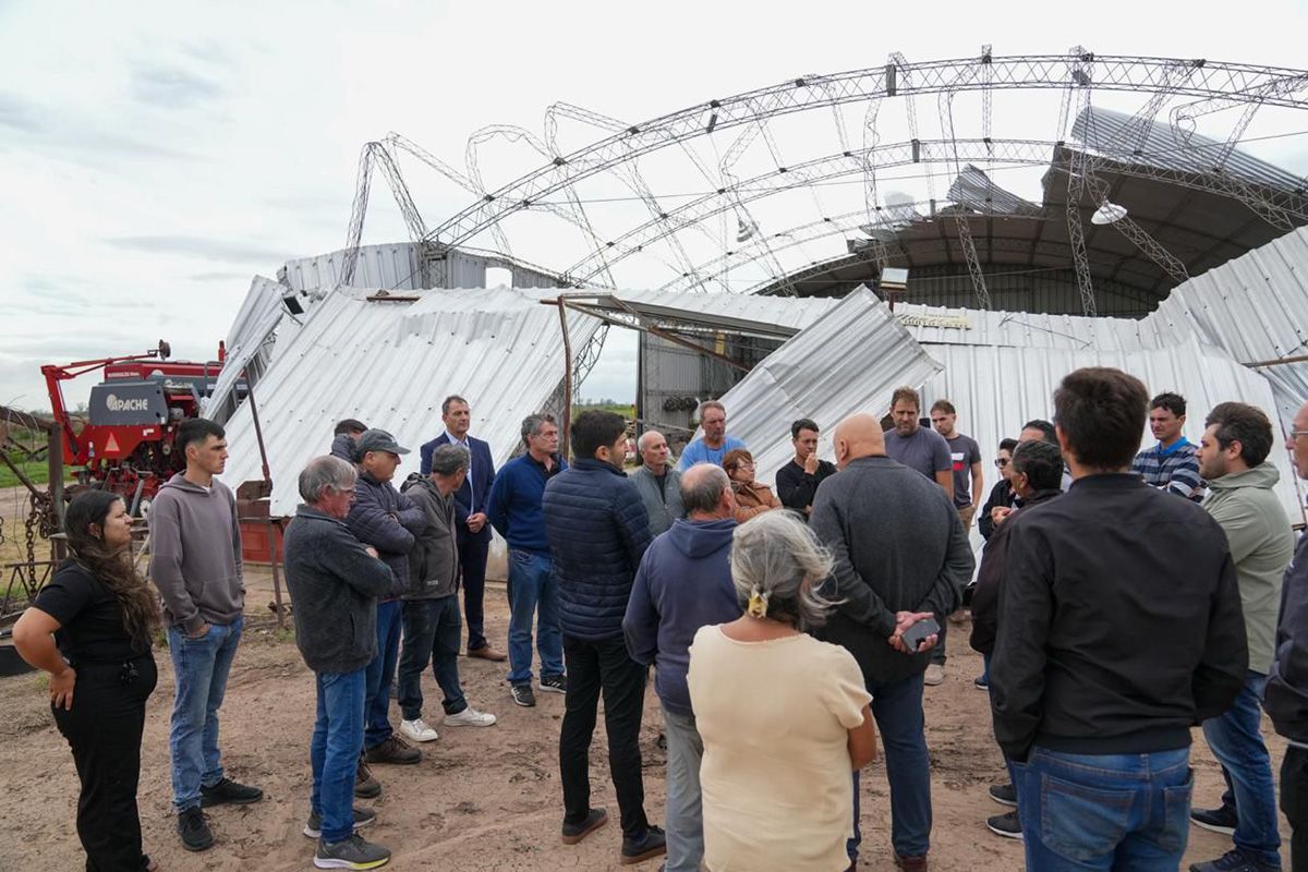 Maximiliano Pullaro visitó establecimientos productivos afectados por el temporal el el departamento Belgrano. Maximiliano Pullaro visitó establecimientos productivos afectados por el temporal el el departamento Belgrano.