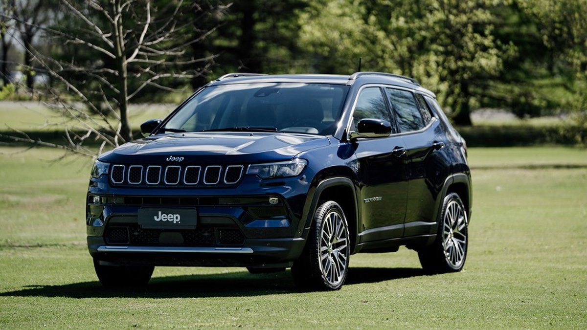El Jeep Compass sigue siendo uno de los SUV medianos más buscados del mercado. El Jeep Compass sigue siendo uno de los SUV medianos más buscados del mercado.