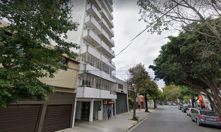 Por un aviso de alerta, los bomberos Zapadores de la Policía de Santa Fe acudieron al lugar. Por un aviso de alerta, los bomberos Zapadores de la Policía de Santa Fe acudieron al lugar.