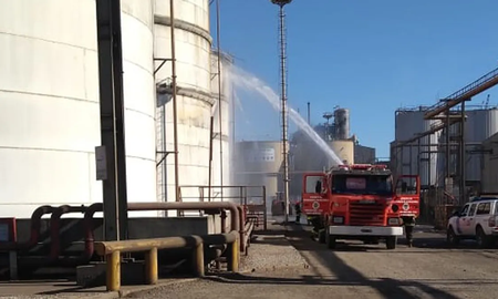 se incendio un silo en la planta de vicentin en santa fe se incendio un silo en la planta de vicentin en santa fe