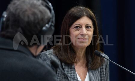 En el estudio de Ahora Vengo, Clara García dijo que en esta elección se juega el proyecto para el 2023. En el estudio de Ahora Vengo, Clara García dijo que en esta elección se juega el proyecto para el 2023.