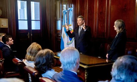 Horacio Rosatti hizo disertó durante la entrega de premios de la Asociación Argentina de Derecho Procesal. Horacio Rosatti hizo disertó durante la entrega de premios de la Asociación Argentina de Derecho Procesal.