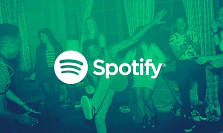 Spotify estrena aplicación en Xbox One con control por voz