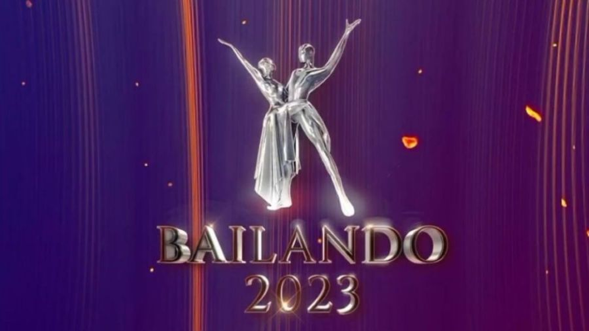 Romina Uhrig y Conejo Quiroga tuvieron un acercamiento el día de la foto oficial del Bailando 2023. Romina Uhrig y Conejo Quiroga tuvieron un acercamiento el día de la foto oficial del Bailando 2023.