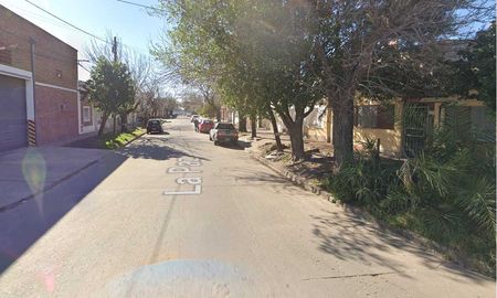 La Paz al 4000: aquí asaltaron en plena tarde al repartidor de una rotisería. La Paz al 4000: aquí asaltaron en plena tarde al repartidor de una rotisería.