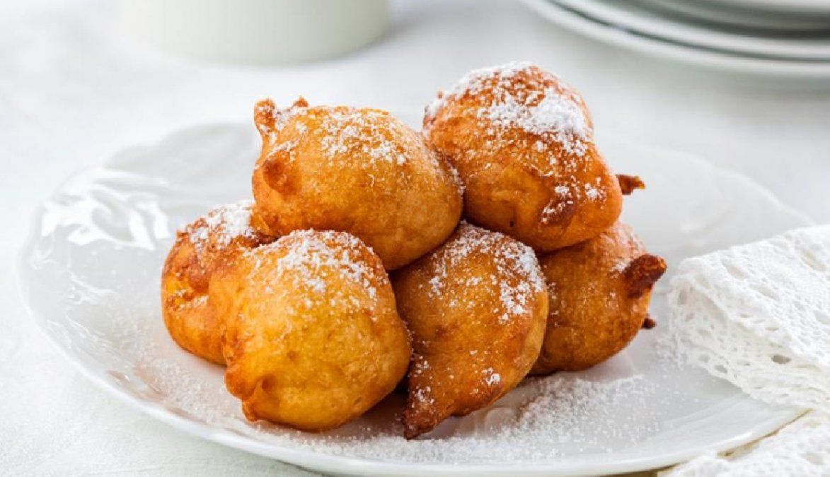 Cómo prepara buñuelos caseros para una tarde de frío