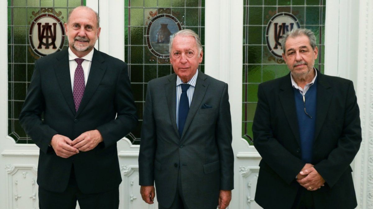 El gobernador Perotti mantuvo un encuentro con el presidente de la UIA