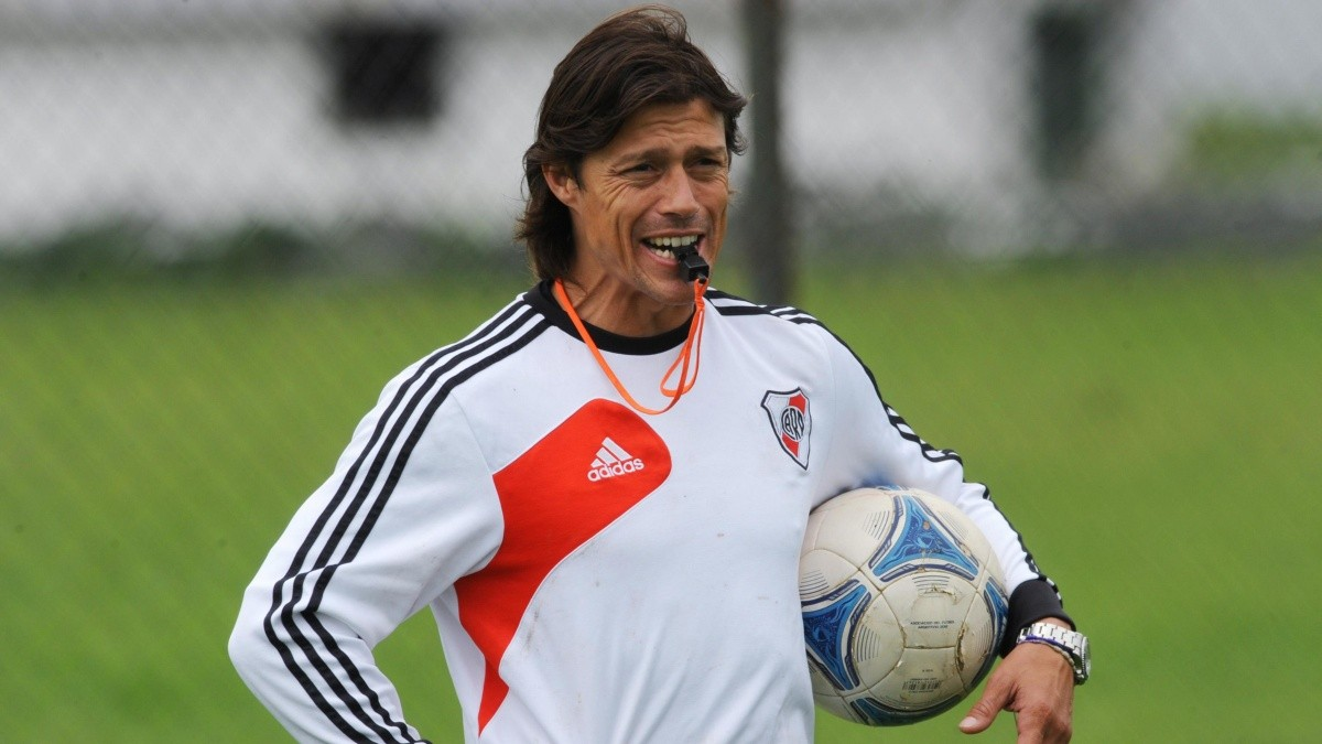 Matías Almeyda fue jugador y técnico de River Plate en la etapa donde descendió de categoría.