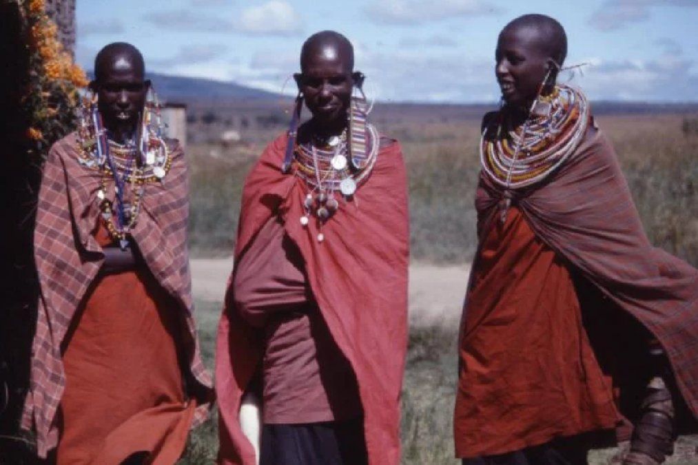 Colgar aretes en nuestras orejas es una costumbre que proviene del antiguo Egipto. 