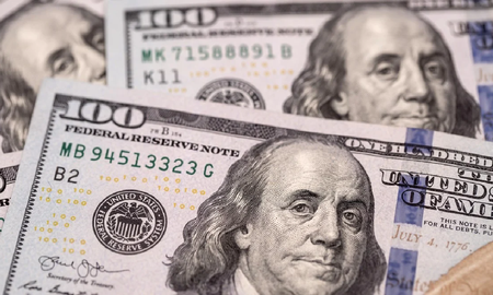 El dólar blue cotiza a $371 para la compra y $375 para la venta. El dólar blue cotiza a $371 para la compra y $375 para la venta.