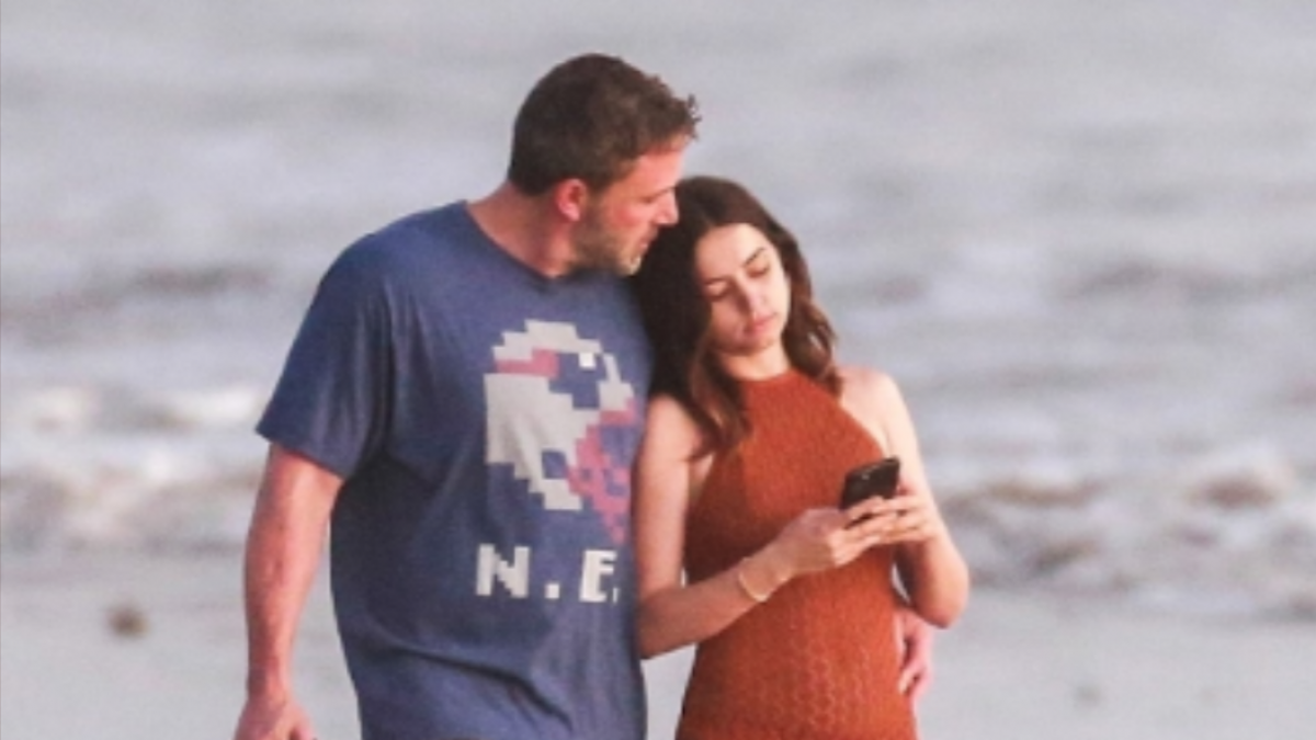 Ben Affleck y Ana de Armas.