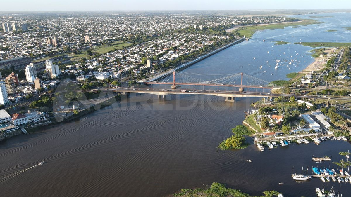La Costanera Oeste de la ciudad será escenarios de los festejos por los 450 años de la ciudad de Santa Fe. Maiquel Torcatt / Aire Digital La Costanera Oeste de la ciudad será escenarios de los festejos por los 450 años de la ciudad de Santa Fe. Maiquel Torcatt / Aire Digital