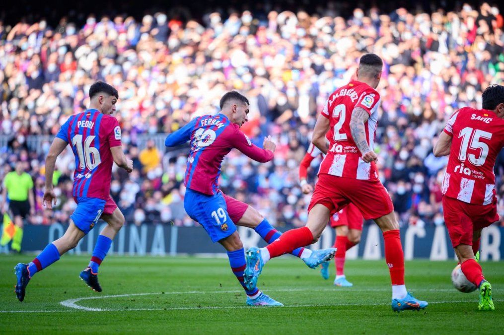 Barcelona goleó al Atlético de Madrid del Cholo Simeone