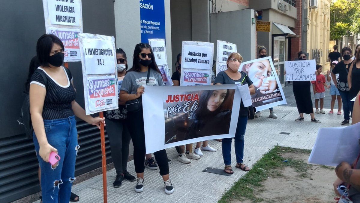 Se hicieron presentes algunas organizaciones sociales para dar apoyo a la familia Zamaro.