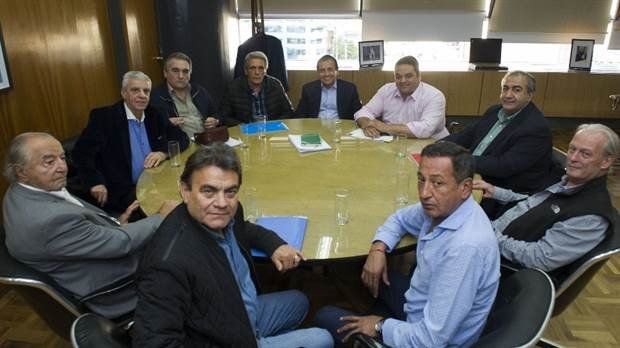 La inflación de 2017 se acerca a 24% y tensa las paritarias