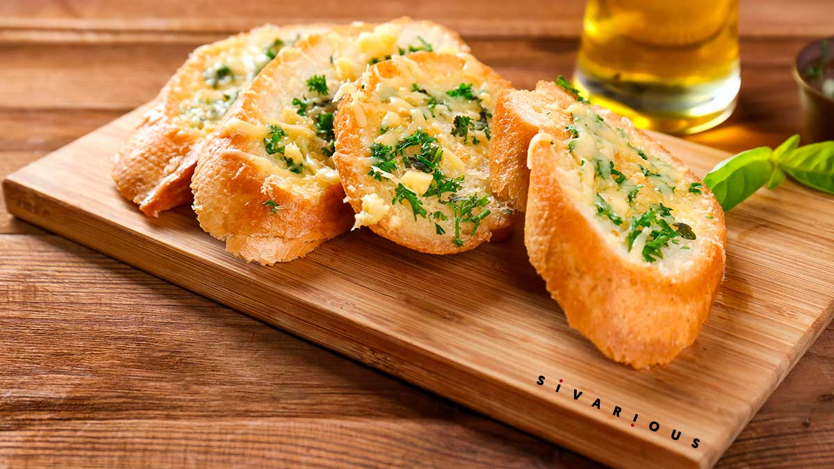 Cómo hacer pan de ajo y especias