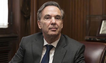 El diputado nacional de Unidos criticó la postura del PJ basada en el “principio de no intervención, el rechazo al uso de la fuerza y la solución pacífica de los conflictos”. El diputado nacional de Unidos criticó la postura del PJ basada en el “principio de no intervención, el rechazo al uso de la fuerza y la solución pacífica de los conflictos”.
