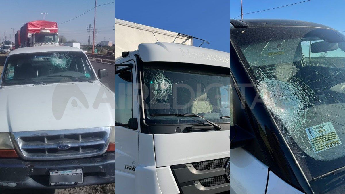 Al menos cinco vehículos fueron atacados a piedrazos en Circunvalación.