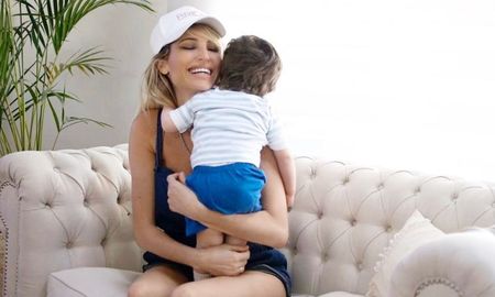 Vicky Xipolitakis tuvo un hijo con el multimillonario Javier Naselli. Vicky Xipolitakis tuvo un hijo con el multimillonario Javier Naselli.