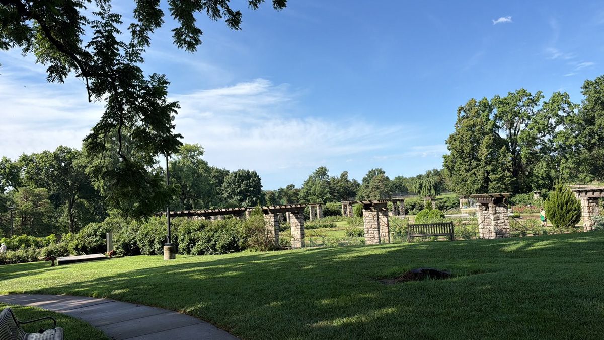 A pocos días del duelo entre Argentina y Suiza, AIRE recorrió uno de los parques más tradicionales y visitados de Kansas City. A pocos días del duelo entre Argentina y Suiza, AIRE recorrió uno de los parques más tradicionales y visitados de Kansas City.