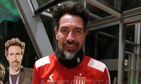 Hinchas de Colón recibieron a Eduardo Domínguez y una frase del técnico los sorprendió. Hinchas de Colón recibieron a Eduardo Domínguez y una frase del técnico los sorprendió.