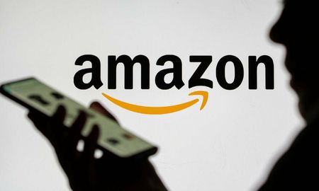 Amazon vuelve a ser multada por una cifra millonaria. Amazon vuelve a ser multada por una cifra millonaria.