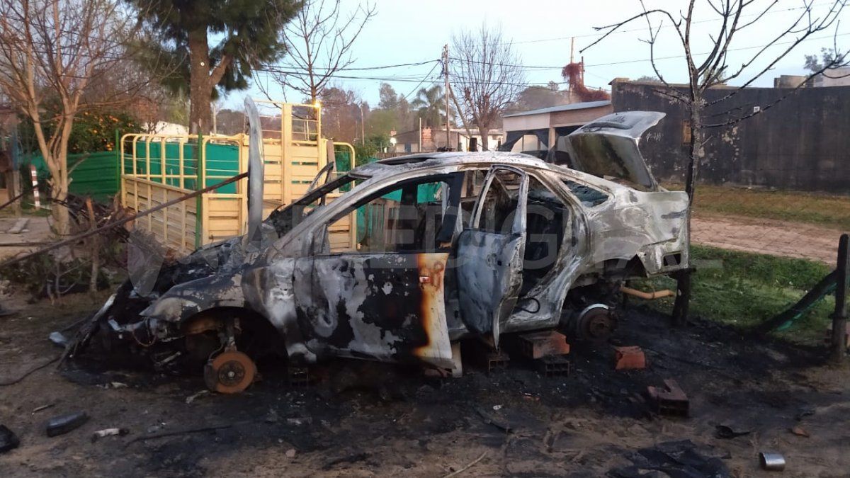 Incendiaron el auto del entrenador de Rincón imputado por abuso sexual infantil