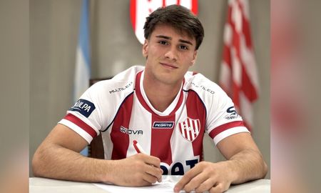 Franco Ratotti firmó contrato en Unión hasta 2028 para luego seguir su carrera en Unión Española de Chile. Franco Ratotti firmó contrato en Unión hasta 2028 para luego seguir su carrera en Unión Española de Chile.