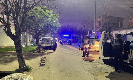 Un joven fue asesinado de dos disparos en el borde oste de la ciudad.&nbsp;